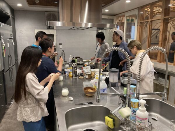 突如始まる試食会