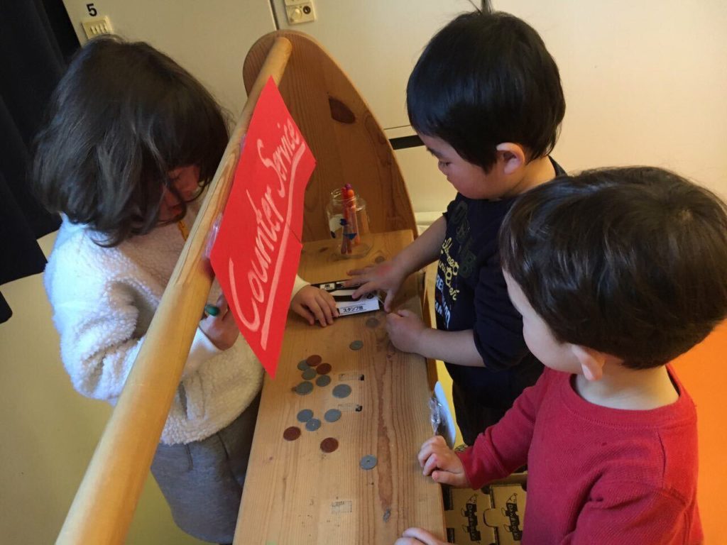 Play Based Learning at English Preschool in Tokyo